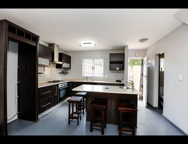 3 BEDROOM DUPLEX FOR SALE IN WINDERMERE
